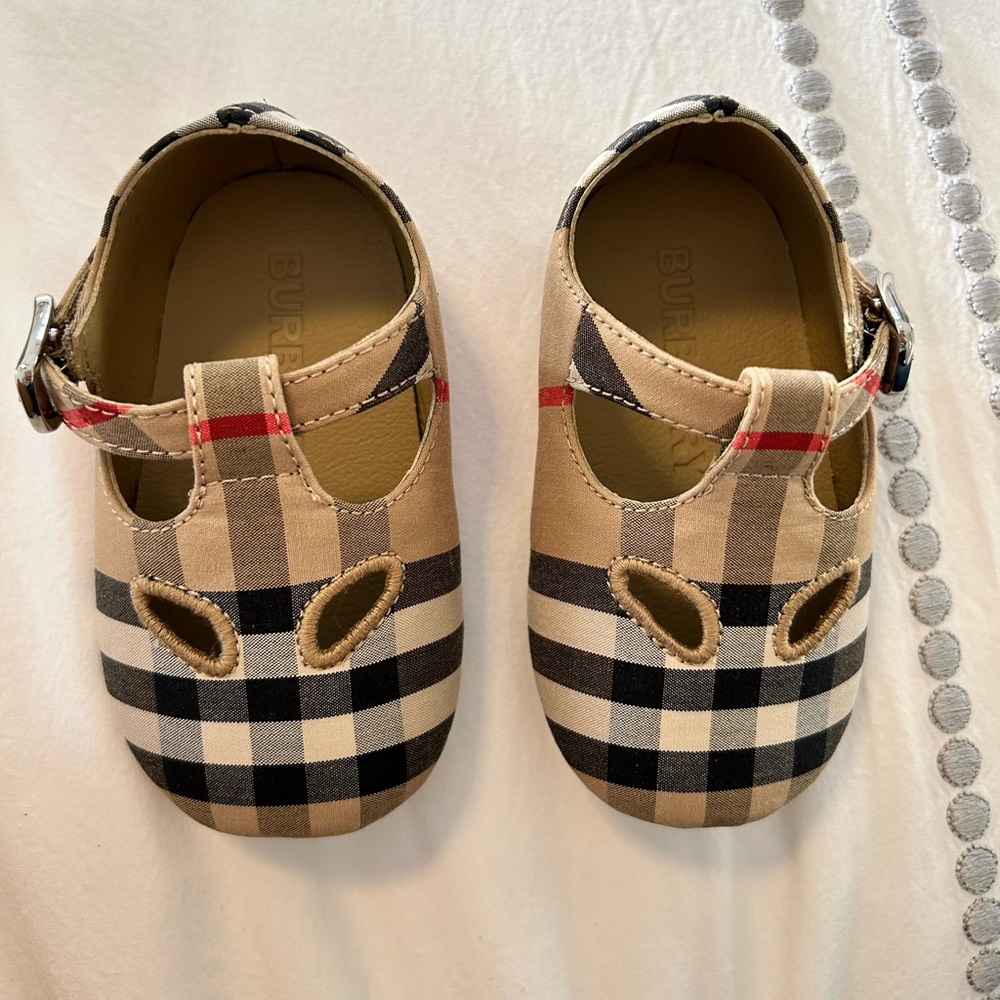 Newborn Burberry Shoes